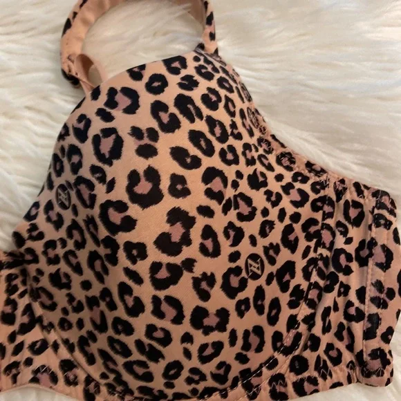 Adrianne Vittadini Bra size 38D excellent condition cheetah design - Picture 12 of 12
